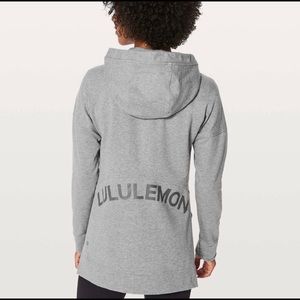 Lululemon cut above hoodie size 8